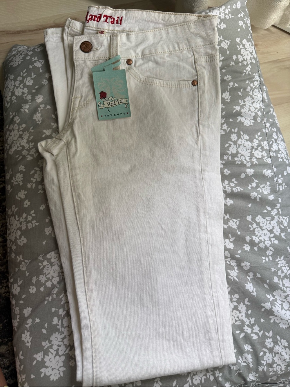 Hard Tail White flare Women’s Jeans - Classic Stretch